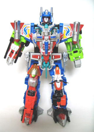 Illustration for article titled These Transformers Might be Fake, But They're Still So Cool